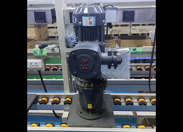 立式防爆減速機(jī)在大型工業(yè)風(fēng)扇上的應(yīng)用 拷貝.jpg