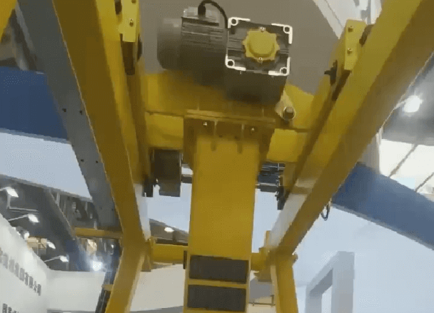 士元SRH雙曲面直角減速機(jī)在起重機(jī)上的應(yīng)用 拷貝.png